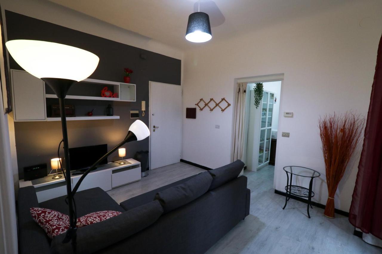 La Darsena. Apartamento Savona Exterior foto