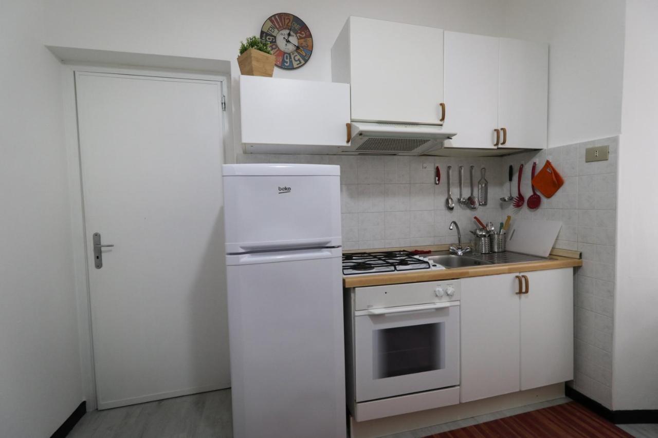 La Darsena. Apartamento Savona Exterior foto